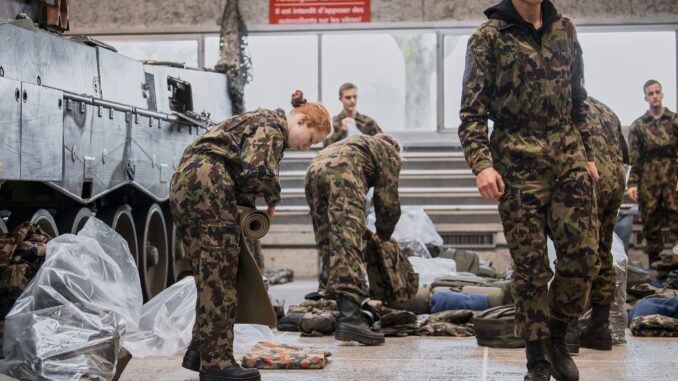 femme_armee