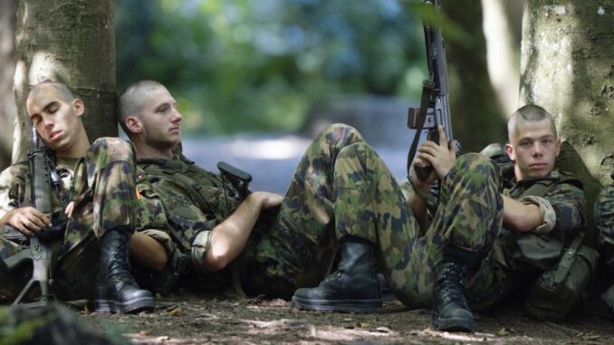 Recrues